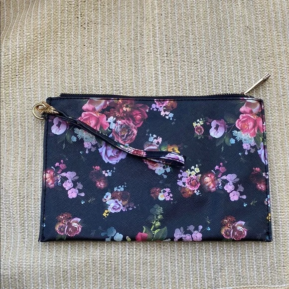 Aldo Floral Black Clutch Bag - Picture 1 of 1